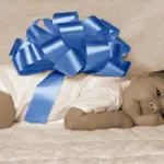 Cosa regalare a una neo mamma