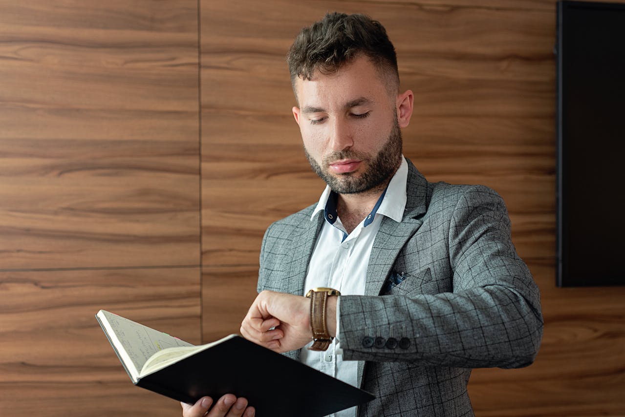 Gestione efficace del tempo di lavoro: metodi concreti e sostenibili