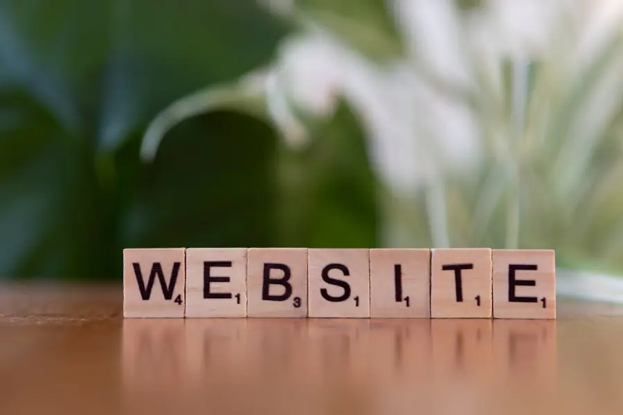 Come creare un sito web per la propria attività: guida pratica per non addetti